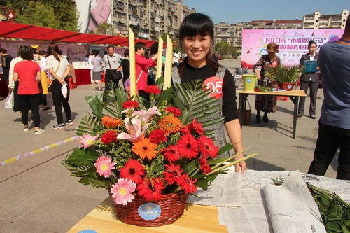 丹江口市巾幗脫貧行動 家庭服務業(yè)技能大賽暨婦女兒童服務業(yè)展示會引領家政服務新風尚